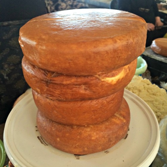 5-Sulguni-peynir-batum