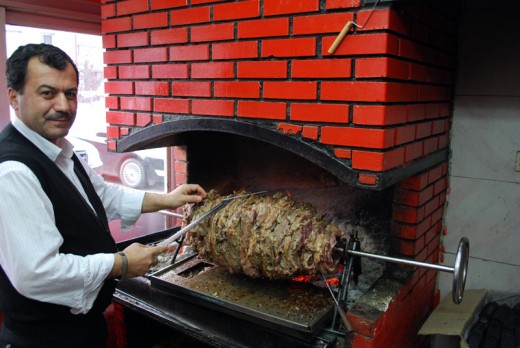 Gel-Gör Cağ Kebap - Şakir Aktaş
