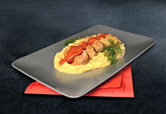 begendi-yataginda-kofte-yeni