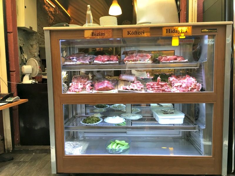 İzmir'in en İyi Köftecisi - Köfteci Hidayet, Kemeraltı Çarşısı