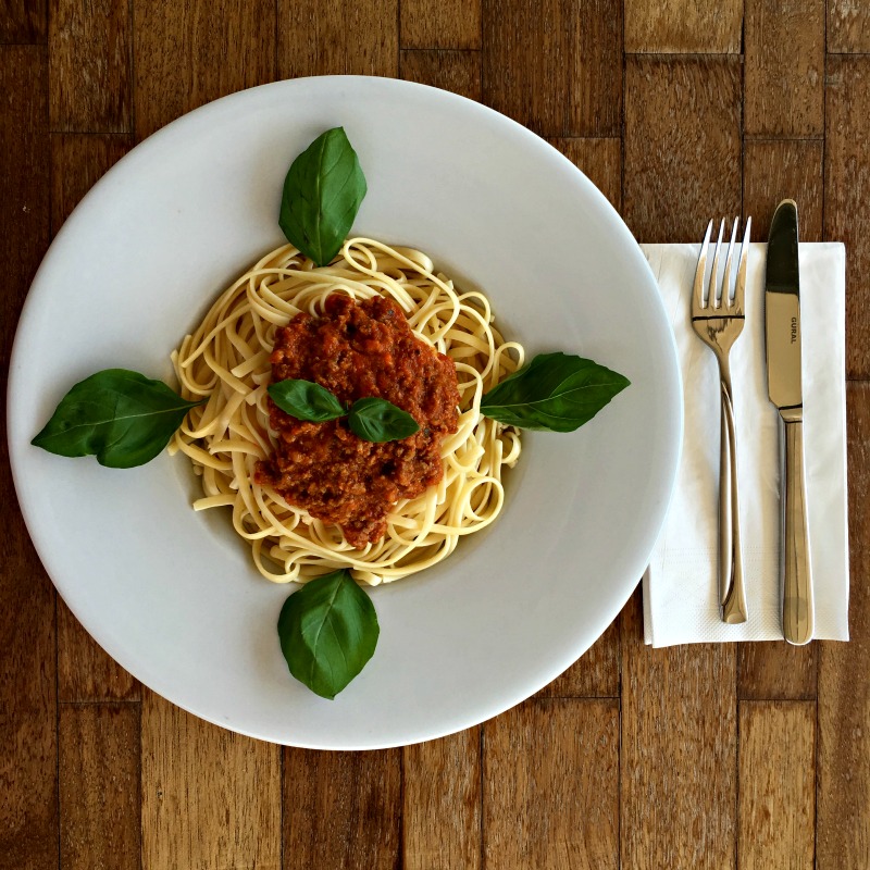 bolonez_basil