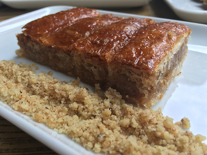 ev-yapimi-cevizli-baklava