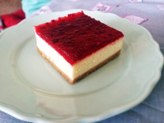 frambuazli-cheesecake-mealbox