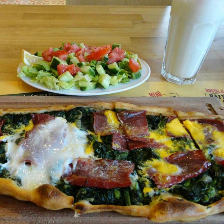 ispanakli-pide-yerinde-pide