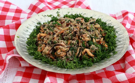 midyeli_pilav_gozade_akagunduz_kaybolan-lezzetler_alacati
