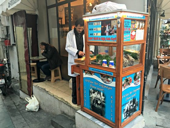 Beyoğlu'nda Söğüş Kelle Nerede Yenir? Muammer Usta