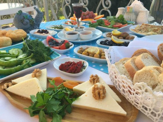 Ayvalık Cunda'da En İyi Kahvaltı Nerede Yapılır?