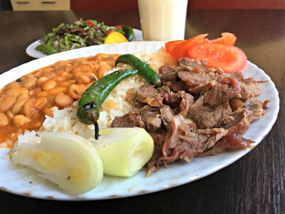 testi-kebabi-ve tandir-sukru-ustanin-yeri-kayseri