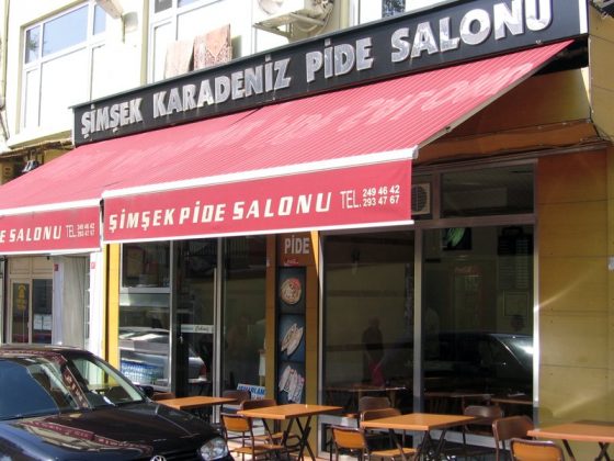 Beyoğlu'nda Karadeniz Pidesi Nerede Yenir?