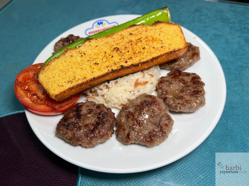 akcaabat-kofte-musmulogullari-cekmekoy