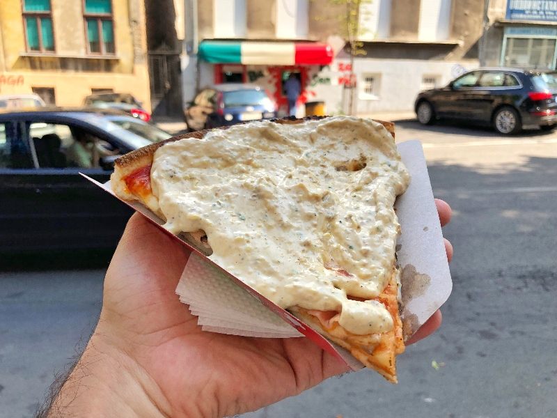 Bucko soslu pizza