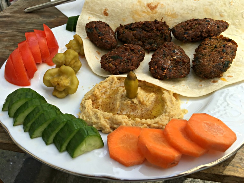 Kadıköy'de Falafel Nerede Yenir? Çaylak Çay Evi