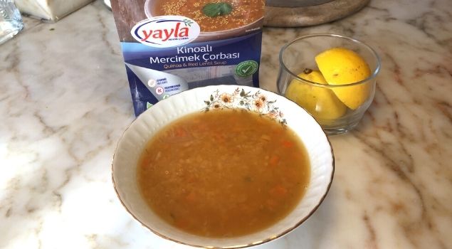 Kinoalı Mercimek Çorbası