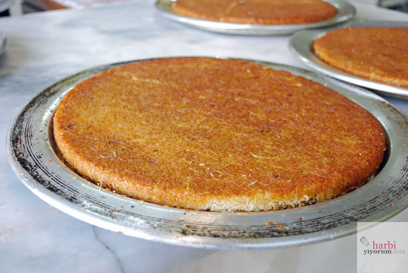 kunefe-edessa-kadayif-urfa-02