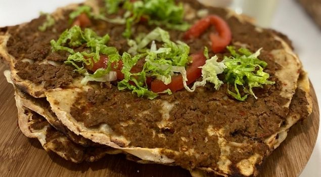lahmacun tarifi