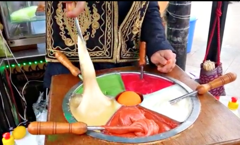 nostaljik-osmanli-sekercisi-harbiyiyorum