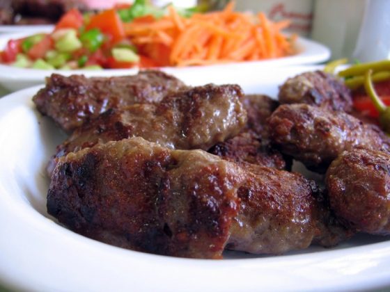 Nuru Osmaniye Köftecisi