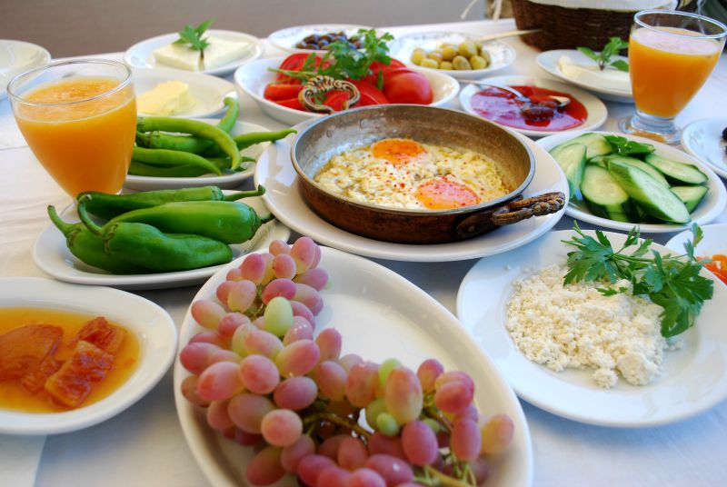 Serpme Kahvaltı, Zeytin Altı, Yalıkavak, Bodrum