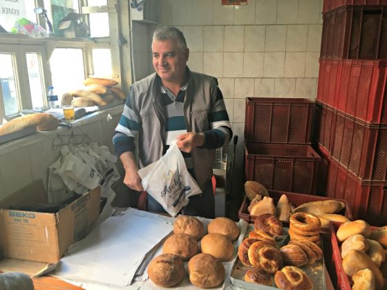 Cunda'da ekmek nereden alınır? Cumhuriyet Fırını, Sezgin abi