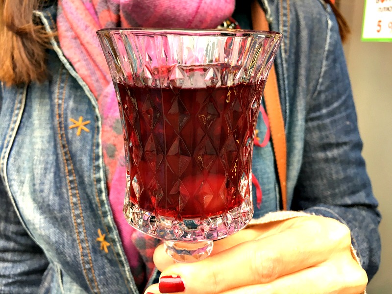 Lviv'de Vişne Likörü Nerede İçilir? Drunken Cherry, Ukrayna